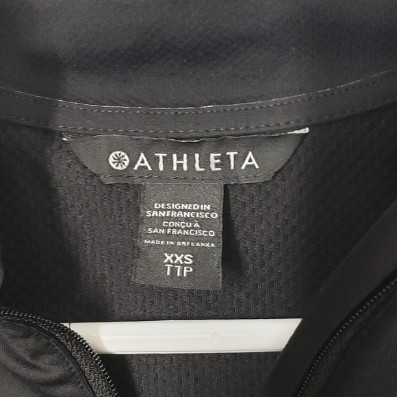 Athleta Black 1/4 Zip Long Sleeve Pullover Jacket Top Back Pocket Size XXS - Picture 8 of 13